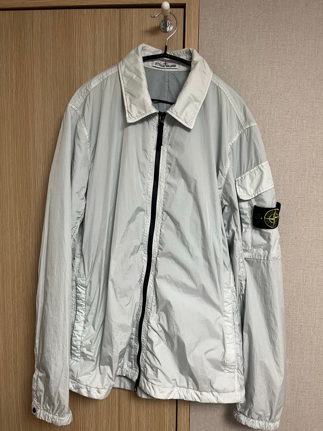 스톤아일랜드 크링클랩스 오버셔츠 아이스그레이 상품이미지1