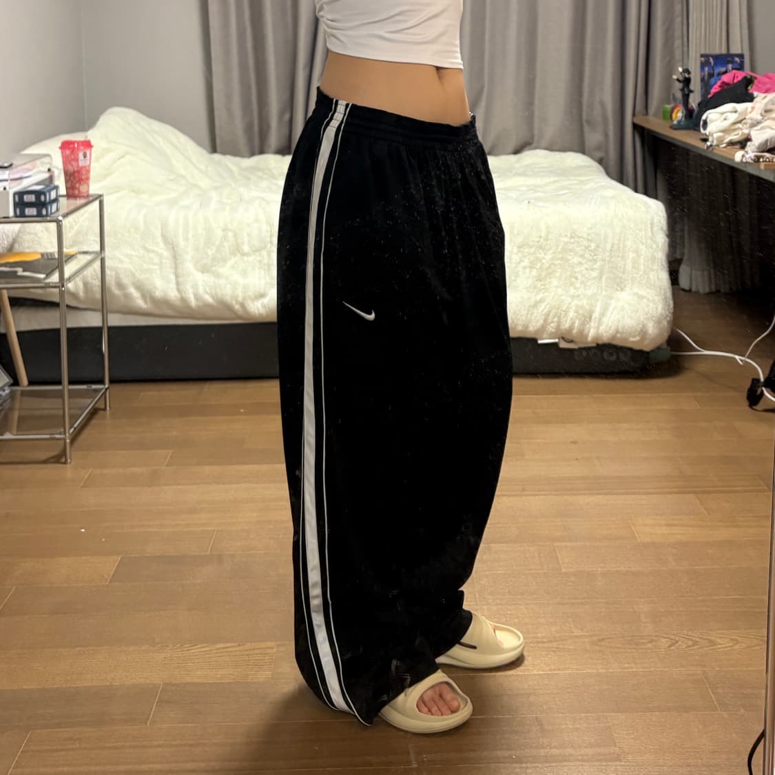 나이키 배색 와이드 블랙 트레이닝 팬츠 상품이미지2