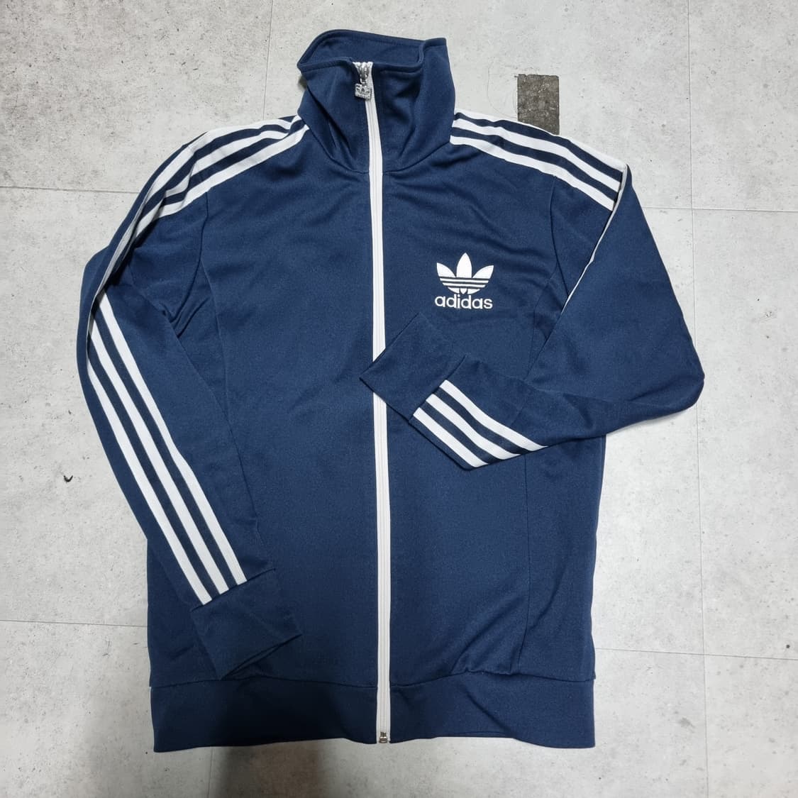 아디다스 오리지널 유로파 져지 네이비 상품이미지1