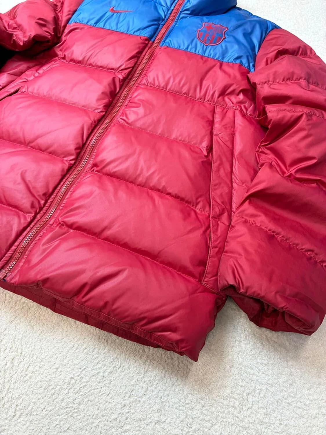 나이키 10-11 바르셀로나 덕다운 패딩 PN5888    상품이미지4