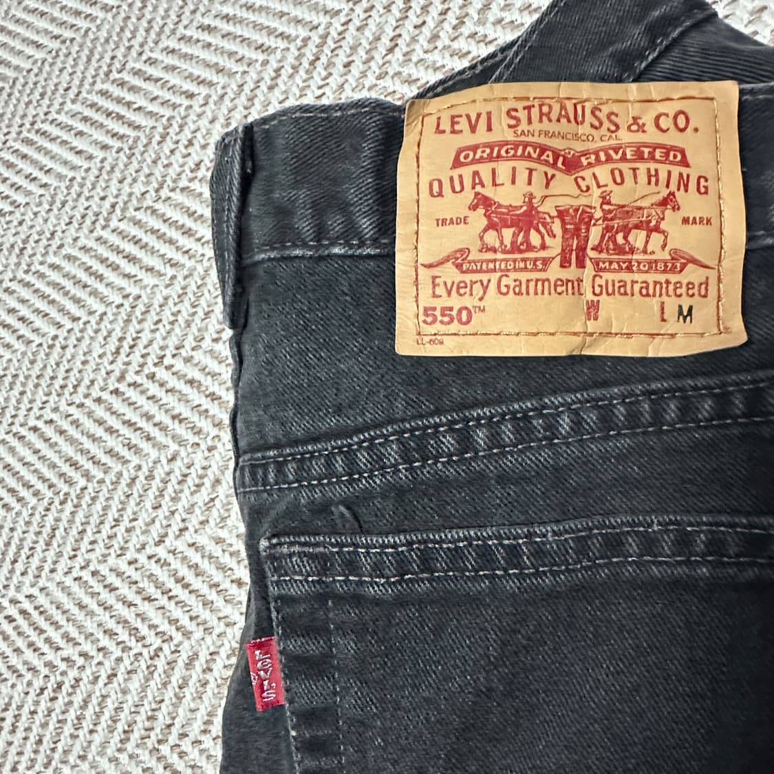 LEVI'S 550 00's usa made black jeans 상품이미지3