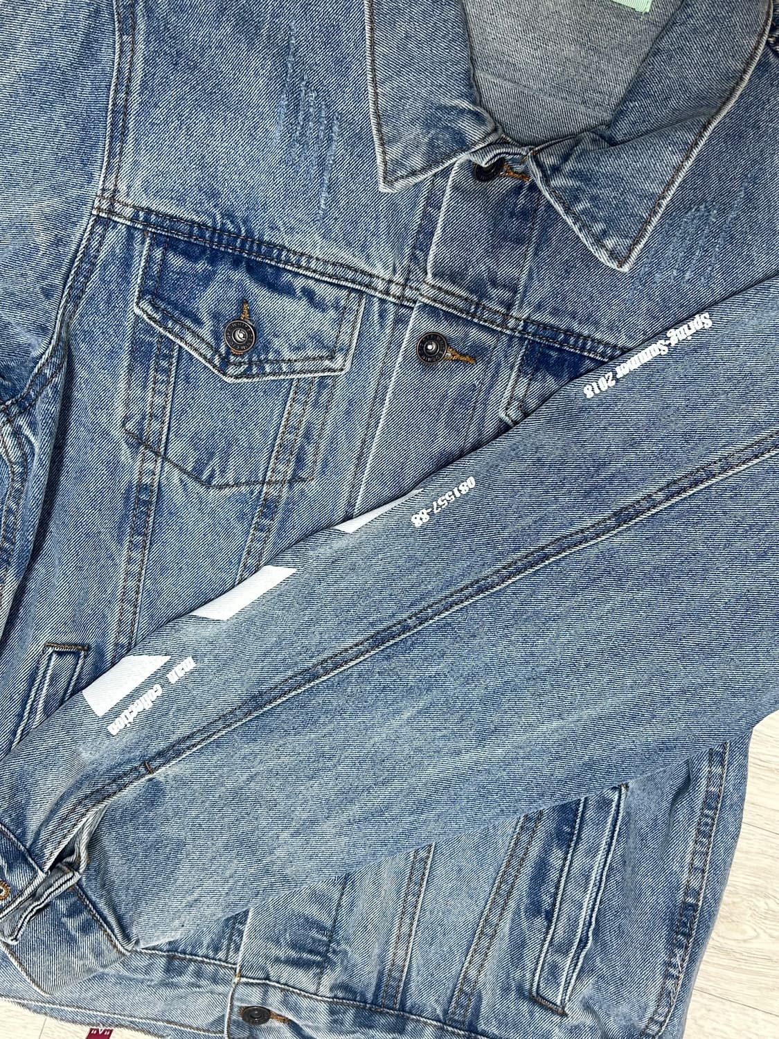 오프화이트 18SS 템퍼레이처 데님 자켓 상품이미지2