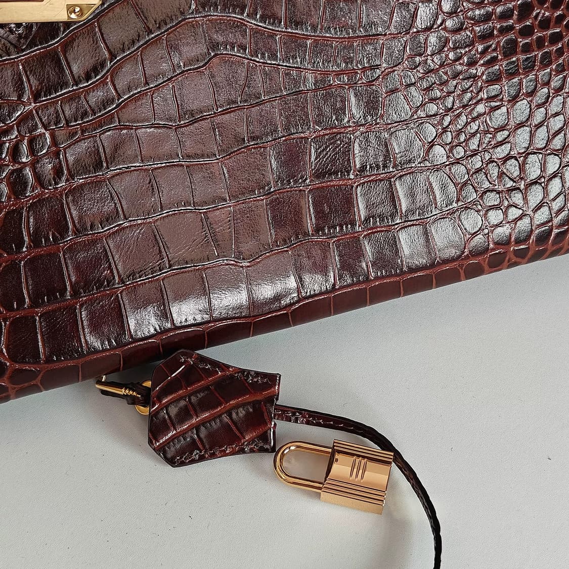 악어무늬 숄더버킨백 상품이미지9