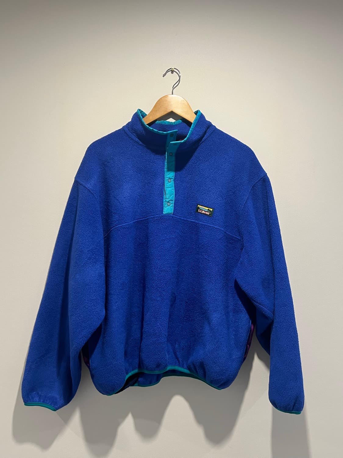 엘엘빈 풀오버 신칠라 판매 합니다 XL 상품이미지1