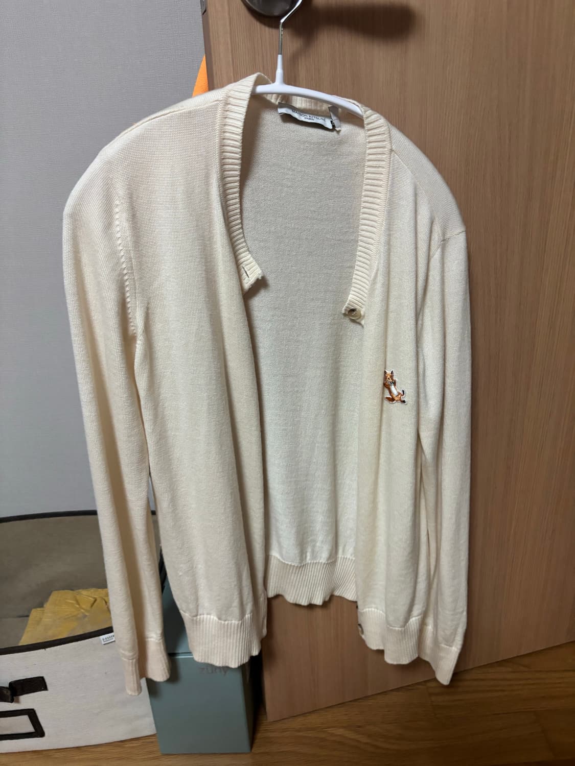 메종키츠네 가디건 m 상품이미지1