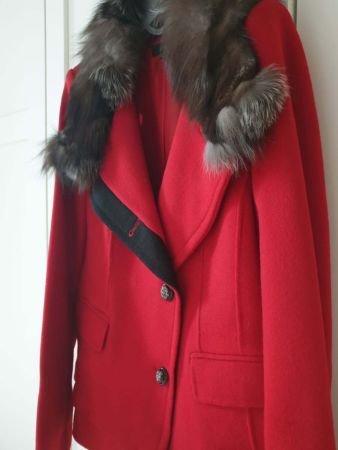 비키 레드울자켓 퍼지켓 새제품 viki 상품이미지3