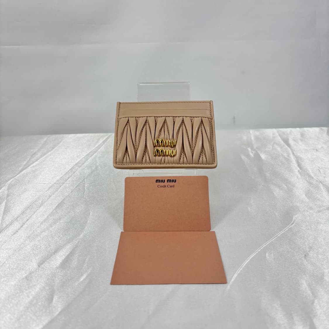 (정품)미우미우 마테라쎄 카드홀더 지갑 파우더핑크 상품이미지10