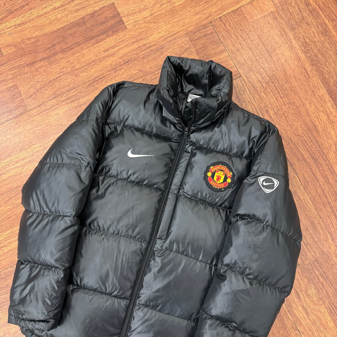 S 나이키 맨체스터유나이티드 09시즌 유광 패딩 상품이미지3
