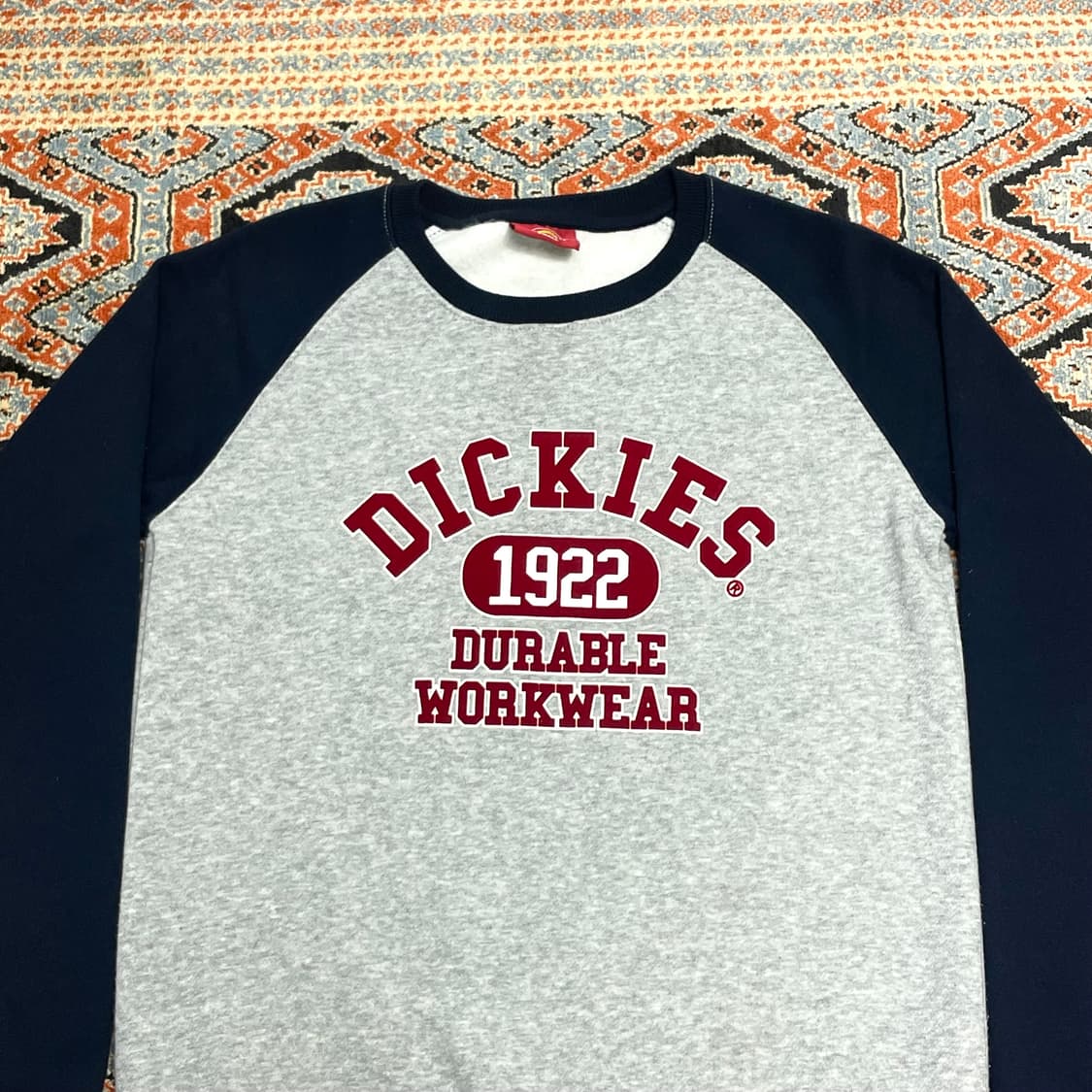 디키즈 스펠로고 네이비 기모 맨투맨 티셔츠 여성S 상품이미지2