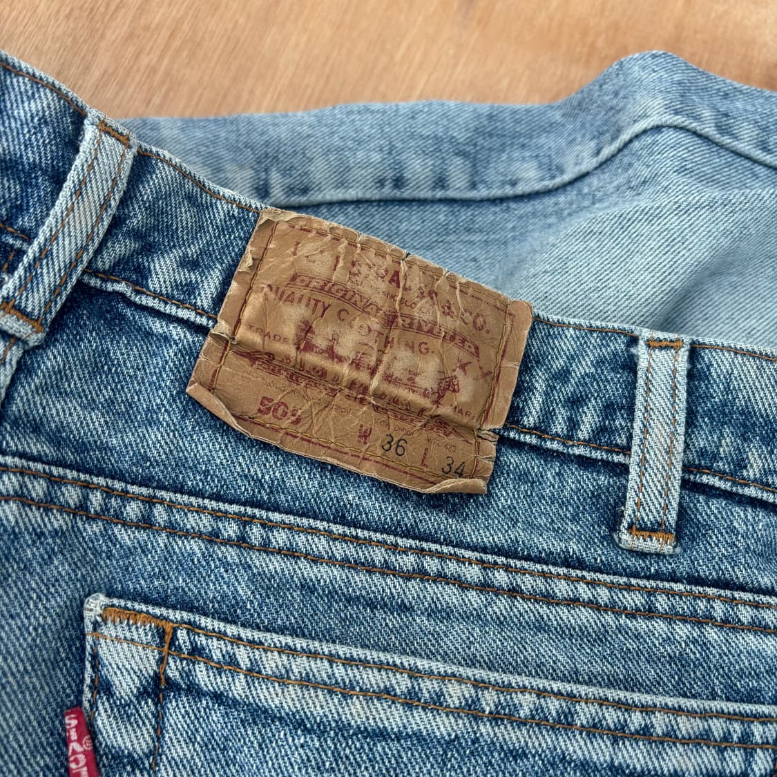 Levis 505 Distressed Denim Jeans 리바이스 상품이미지3