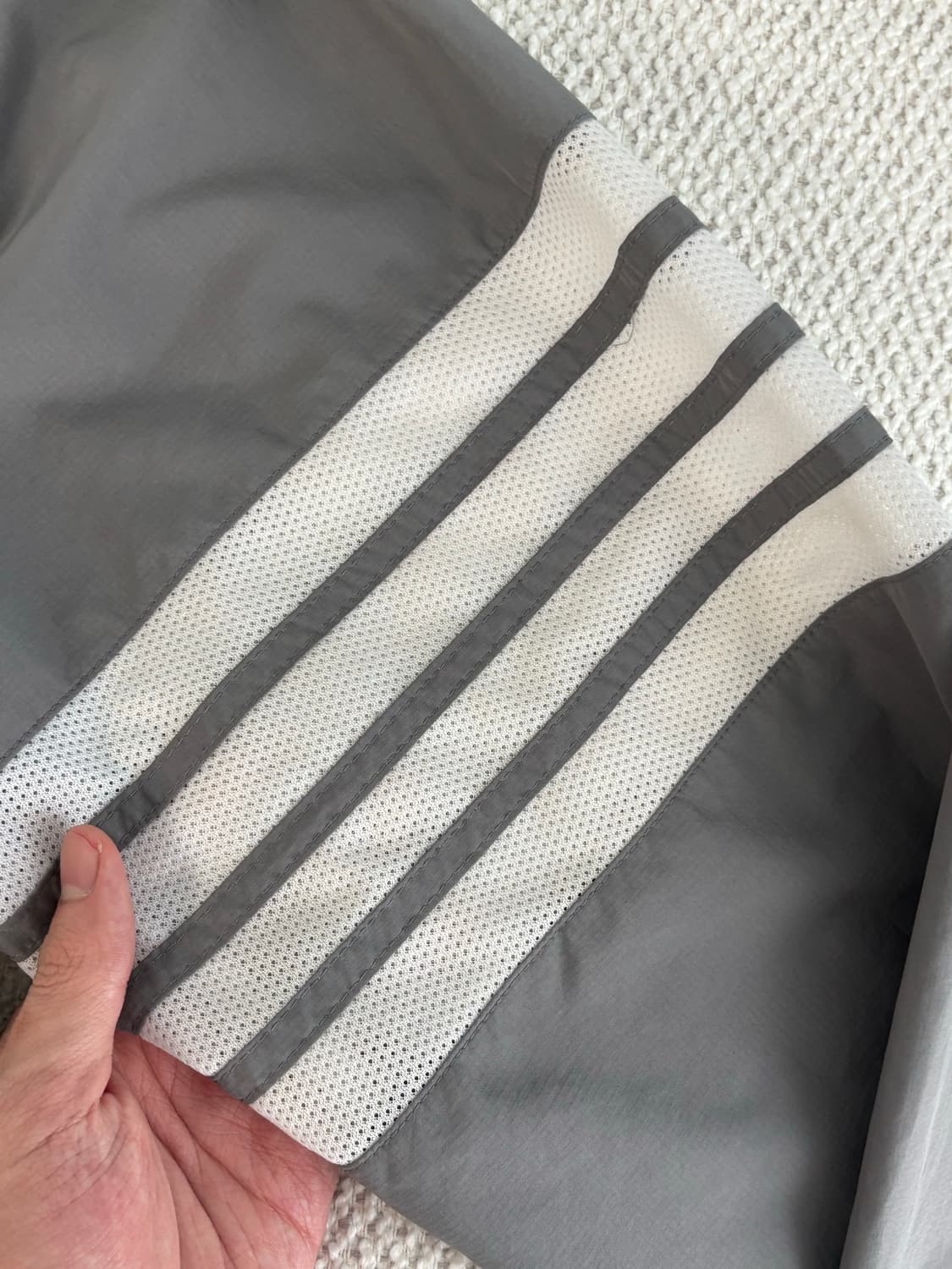 [오케이몰판] 톰브라운 립스탑 바람막이 그레이 3사이즈 상품이미지2