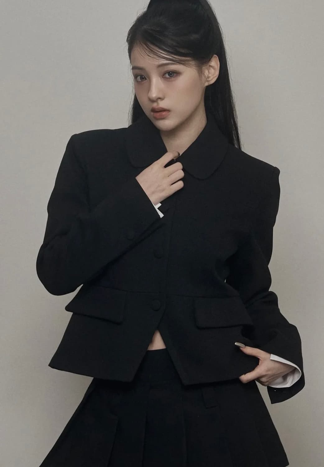 카키포인트 Tailored Jacket / Pleats Skirt 블랙 상품이미지3