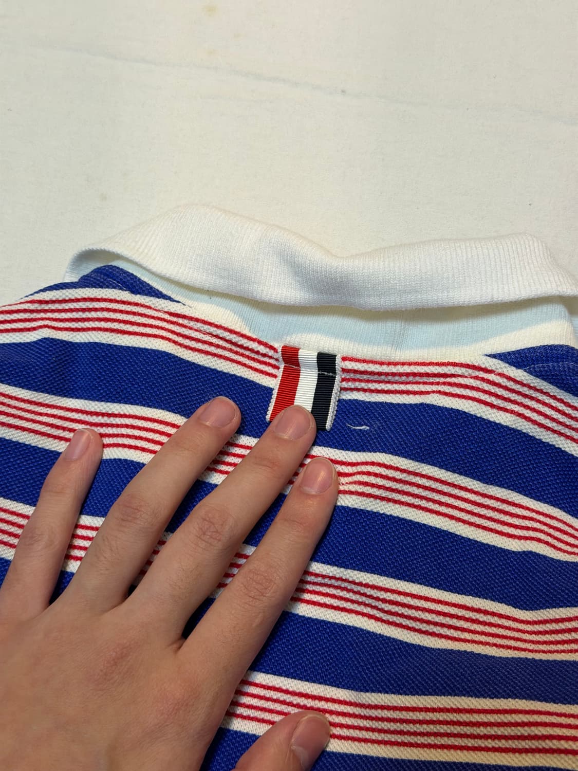 톰브라운 스트라이프 삼선 반팔 카라티 상품이미지3