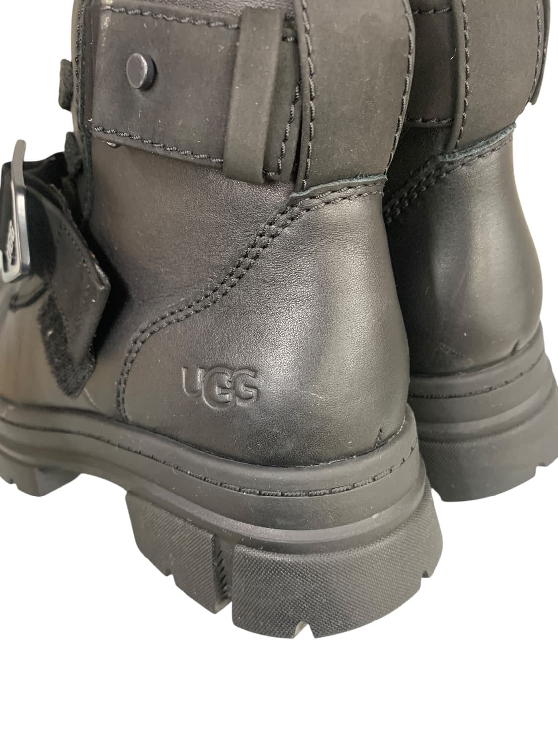 어그 애쉬튼 레이스업 부츠 블랙 220 (Gr-3151) 상품이미지8