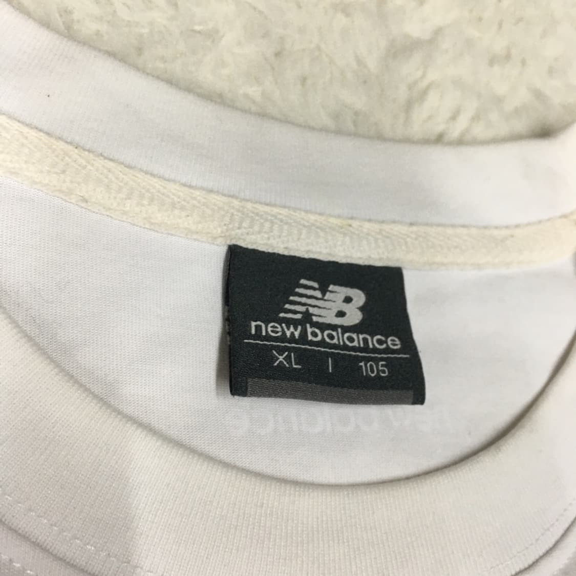뉴발란스 백로고 반팔티 DD26 상품이미지3