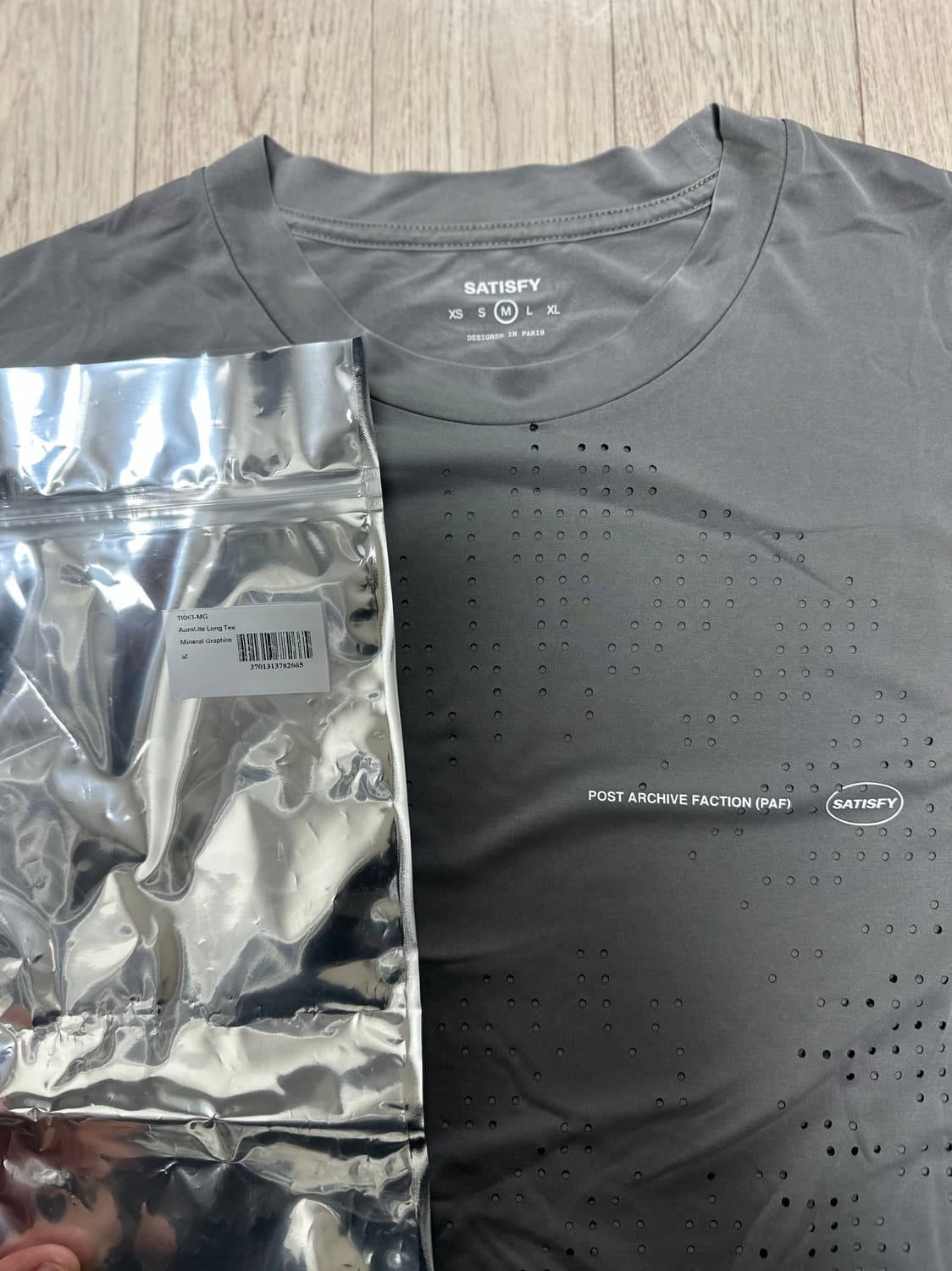 새티스파이 x 포스트아카이브팩션 롱슬리브 상품이미지4