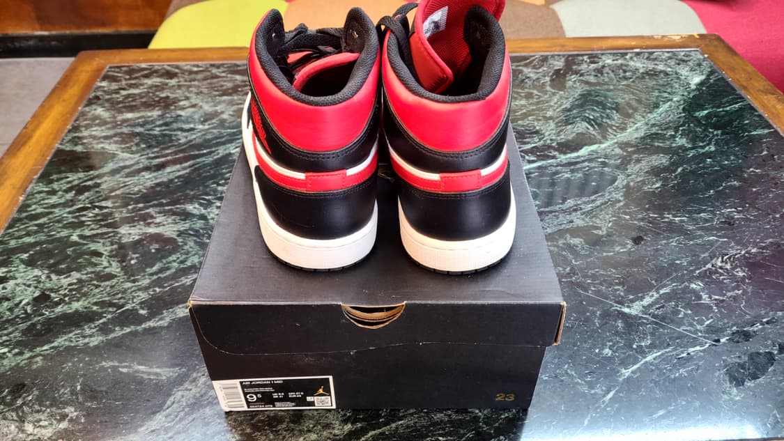 나이키 에어조던 미드1 블랙 파이어레드 275 상품이미지2