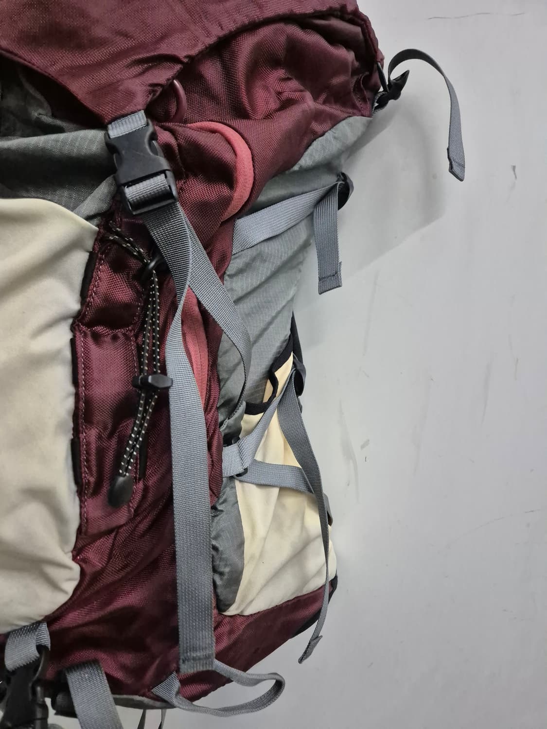 오스프리 아우라 (여성용/50L) 상품이미지3