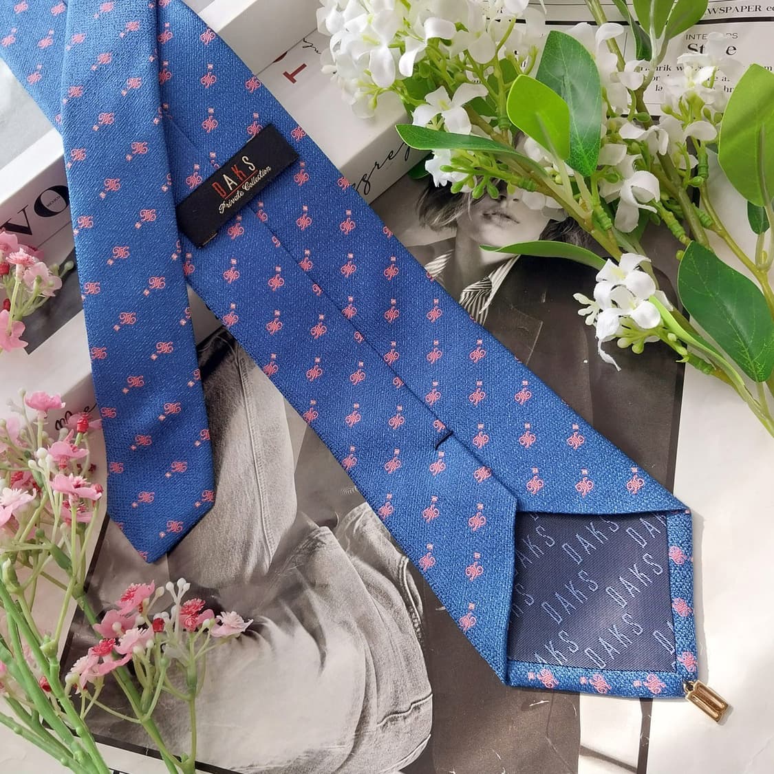 닥스 실크 블루 로고 자수 패턴 넥타이 8.3cm A+등급 K2061 상품이미지4