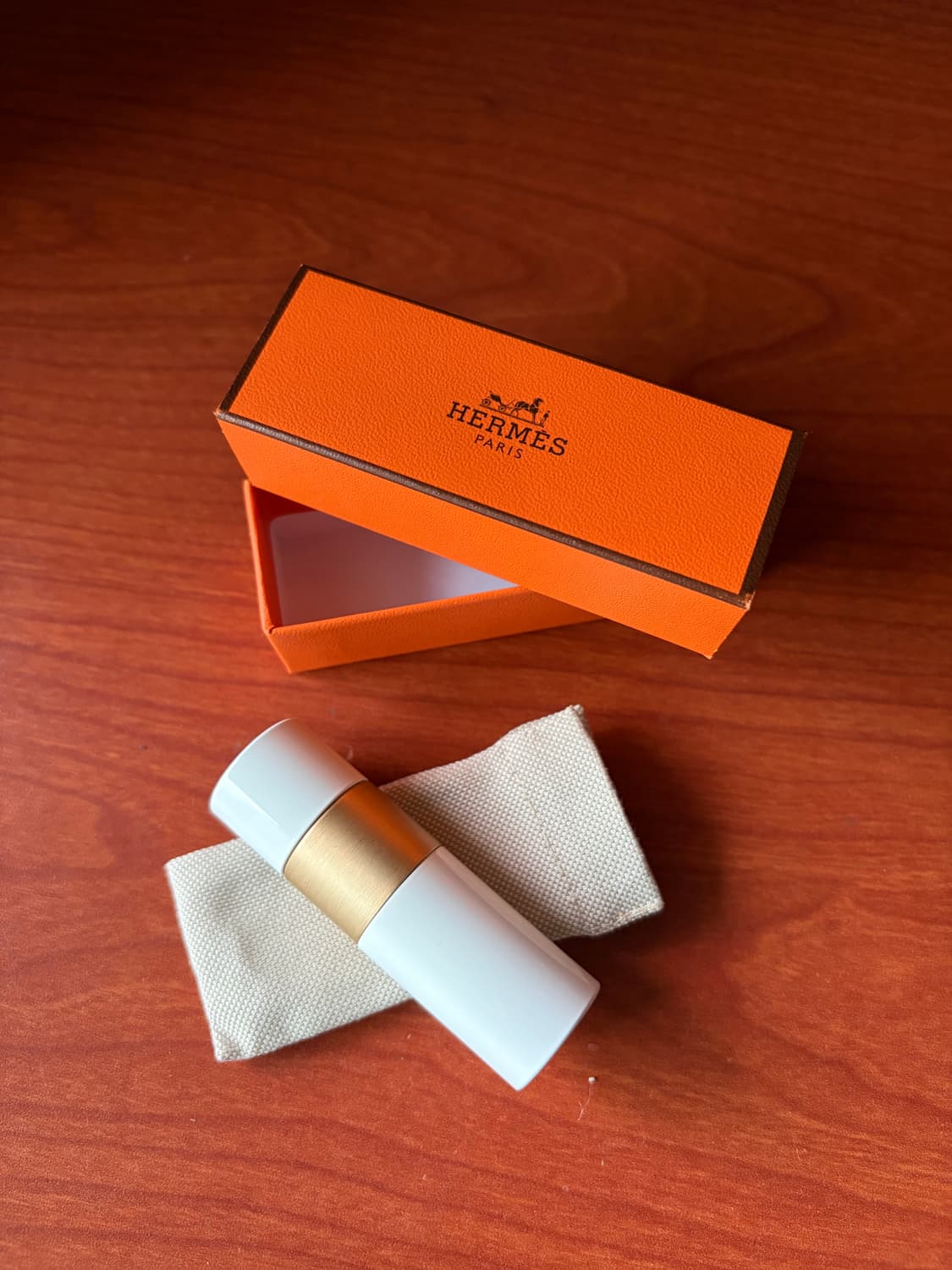 에르메스 립밤 새 상품 상품이미지1