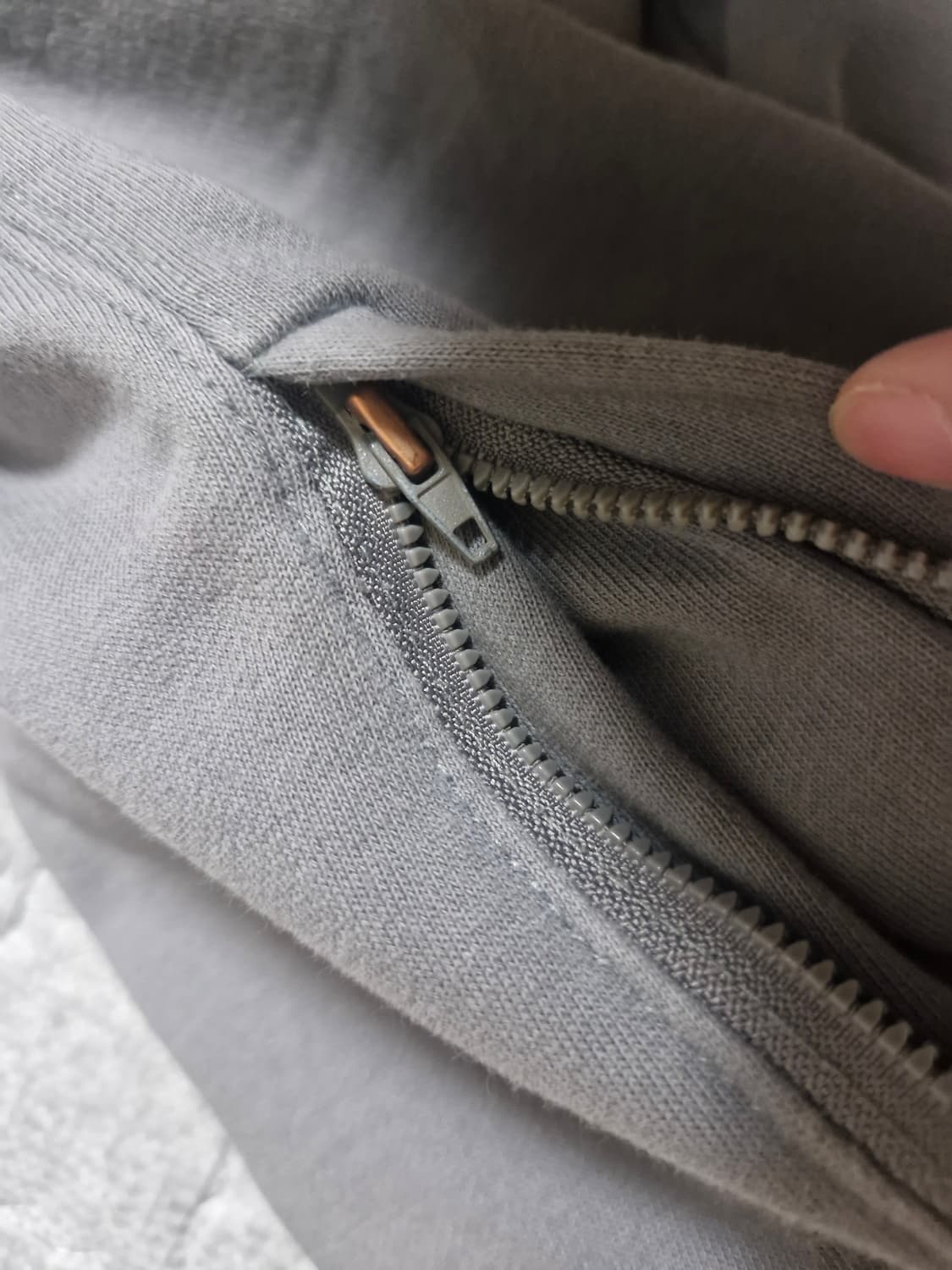 오도어 몰리 버뮤다 차콜 상품이미지5