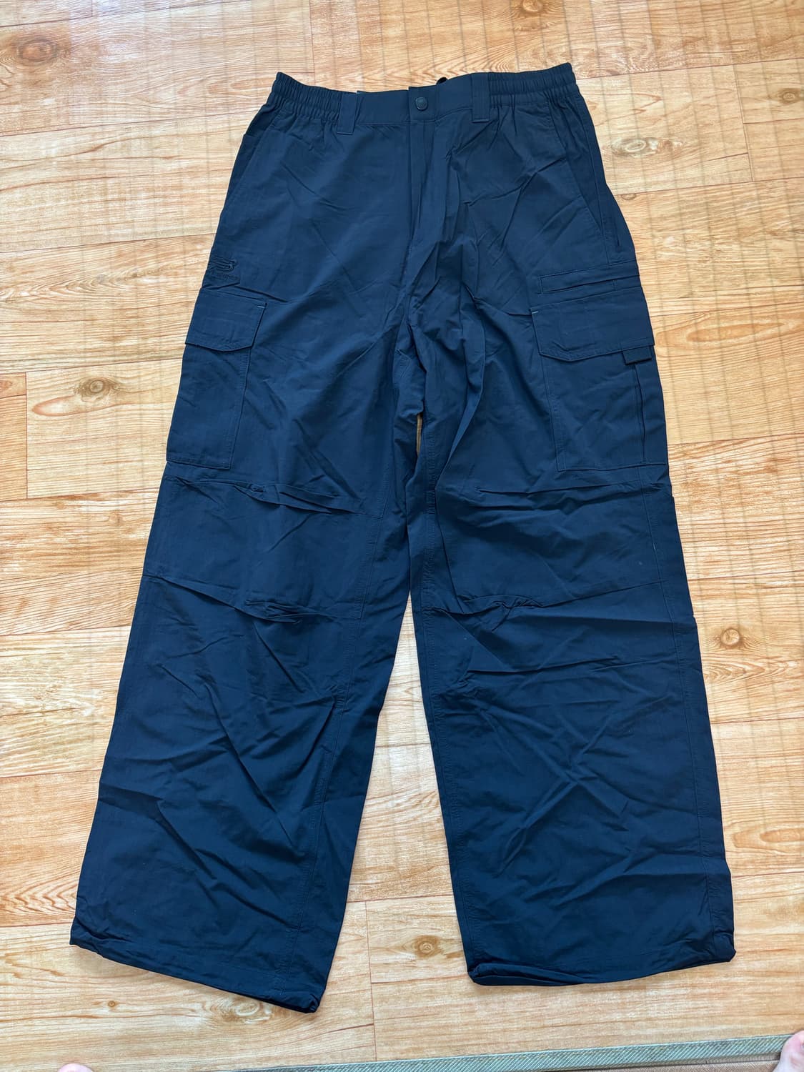 뉴발란스 993 카고팬츠 팝니다. 상품이미지3