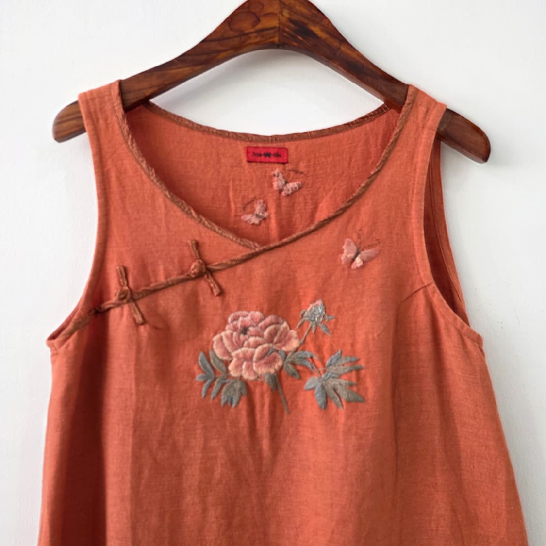 오리엔탈 오렌지 플라워 자수 슬리브리스 원피스 상품이미지3