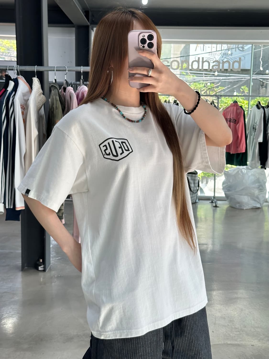 데우스 엑스마키나 SEOUL 백로고 반팔티 상품이미지1