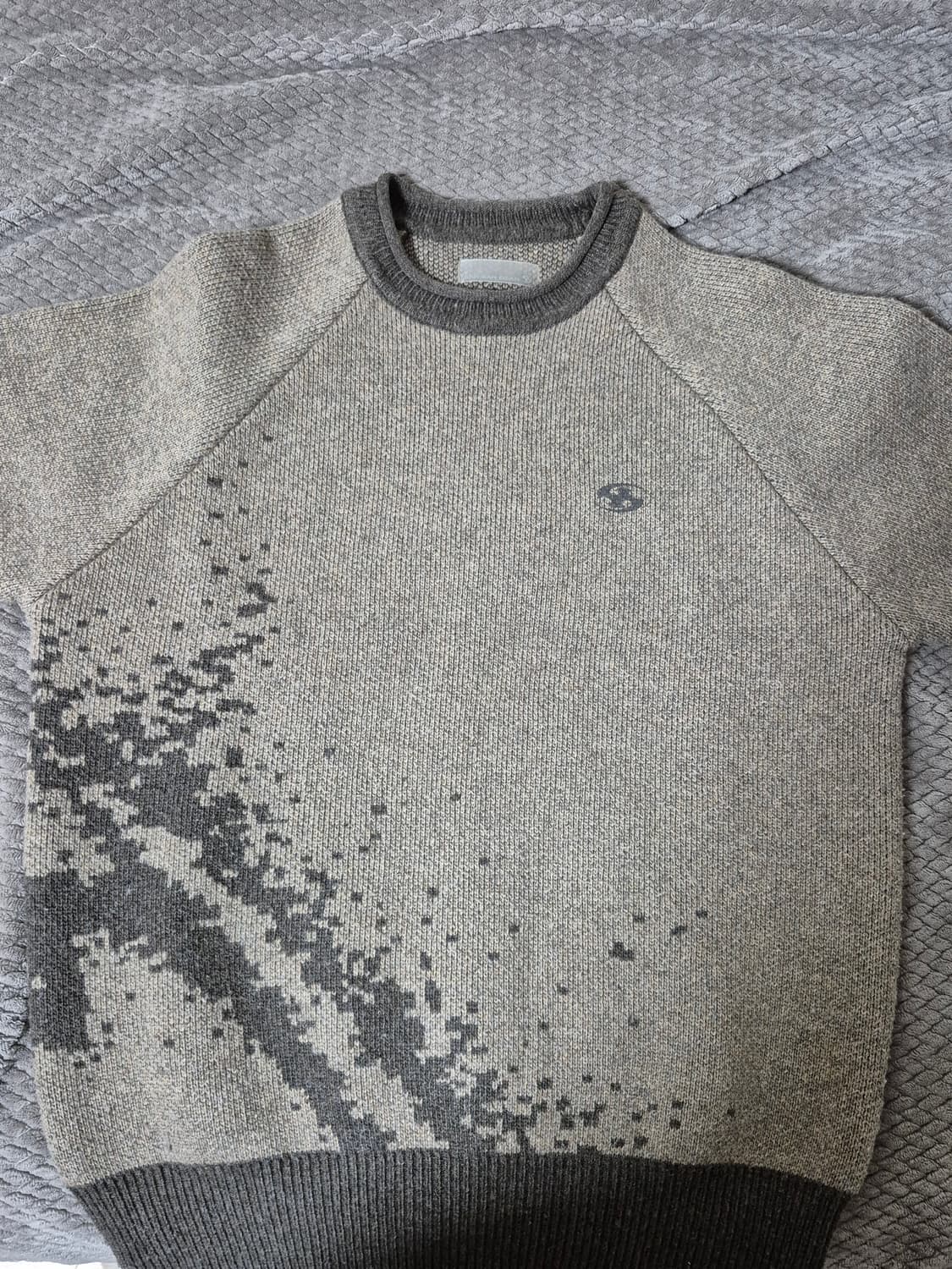 산산기어 모자이크 니트 브라운 1사이즈 판매합니다. 상품이미지1