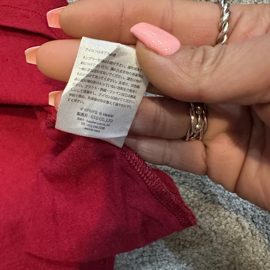 베티붑 버건디 로고 백프린팅 반팔티M 상품이미지5