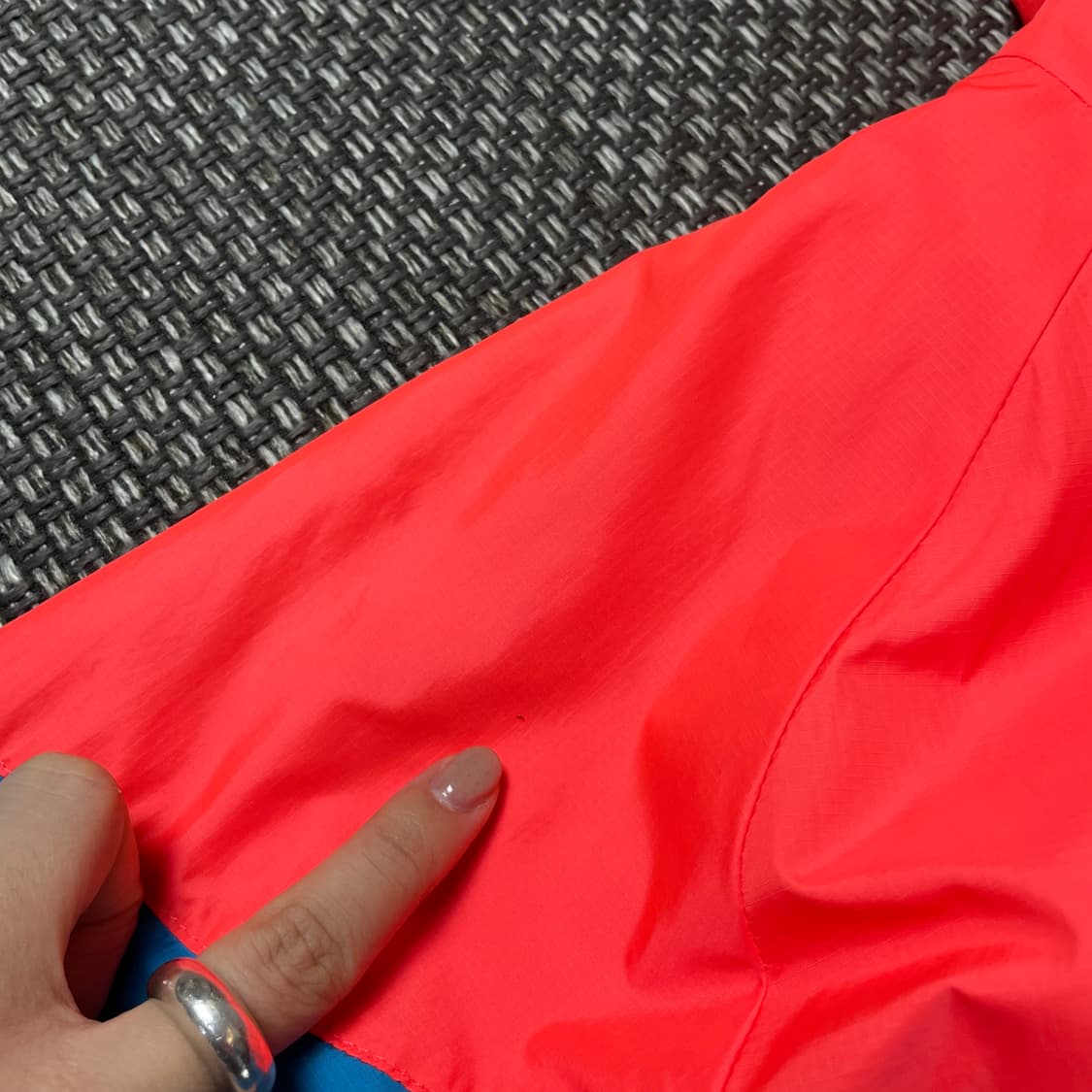 나이키 형광 오렌지블루 투톤 나일론 바람막이 M 상품이미지8