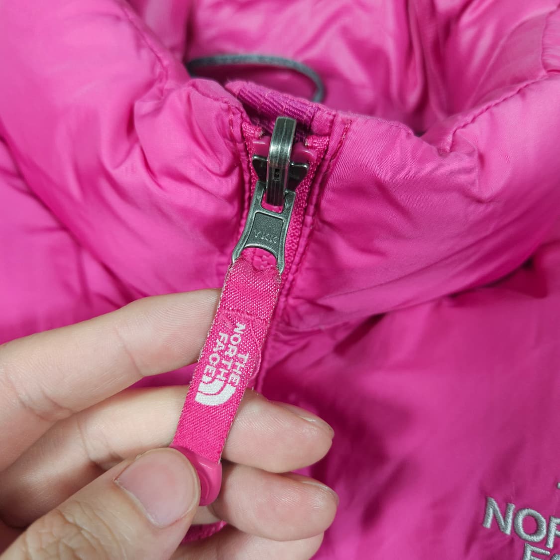 노스페이스 700 눕시 패딩 상품이미지3