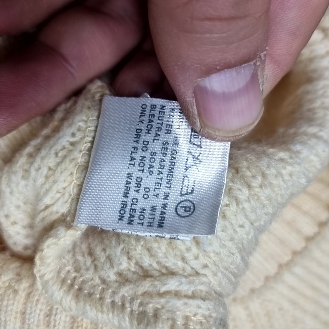 이태리제 지방시 아이보리 패턴 울 니트 스웨터(100-105) 상품이미지7