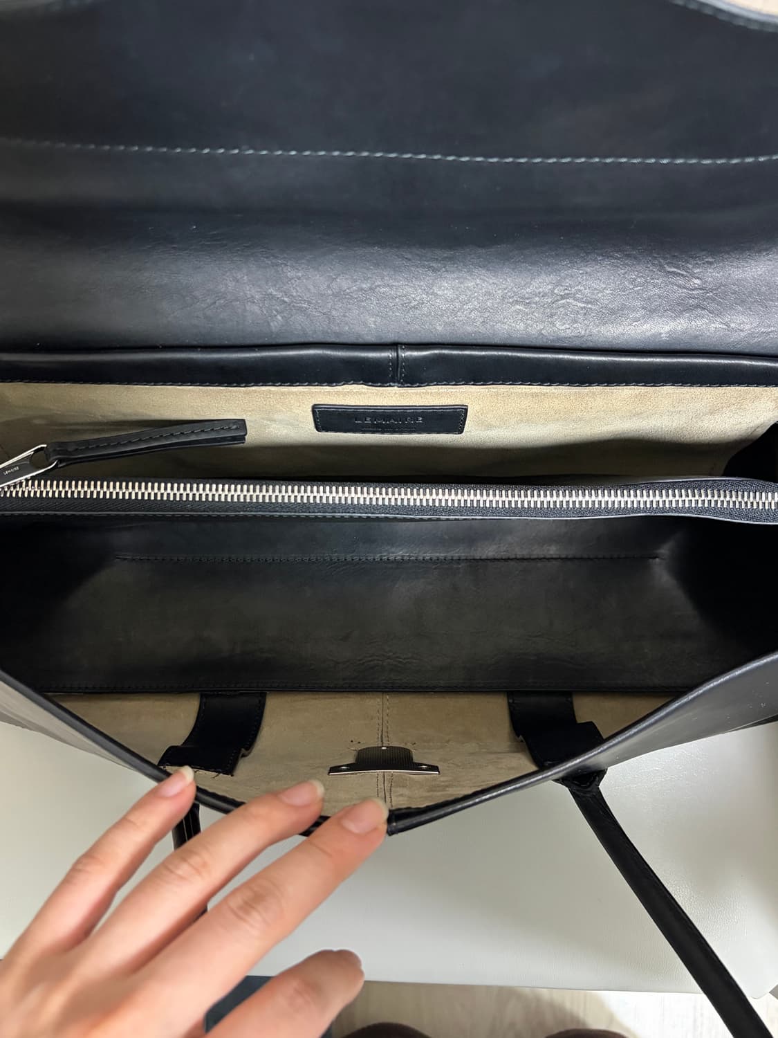 르메르 기어 숄더백 상품이미지8