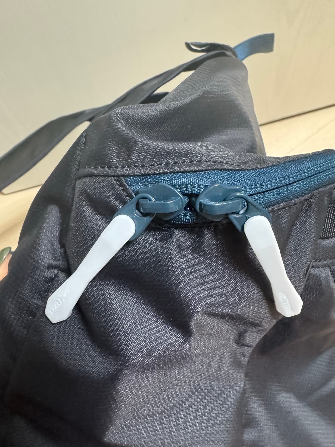 아크테릭스 헬리아드 15 백팩 로데스타 상품이미지4