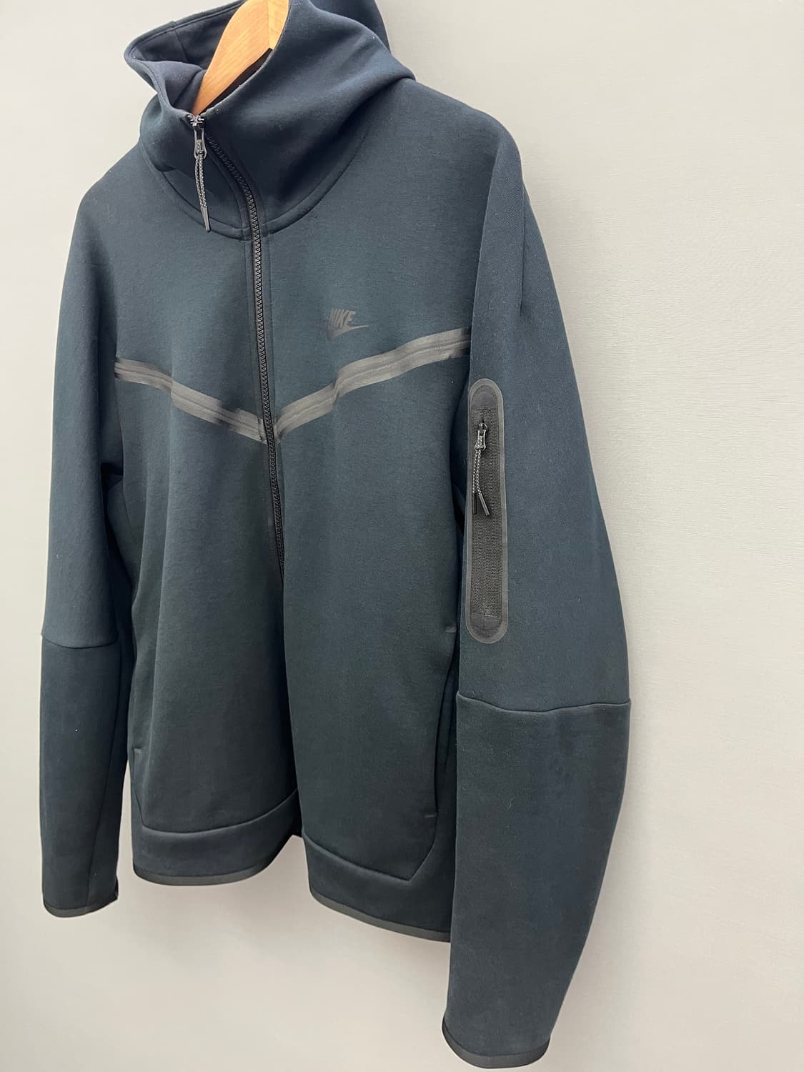 나이키 테크팩 후드 집업 상품이미지2