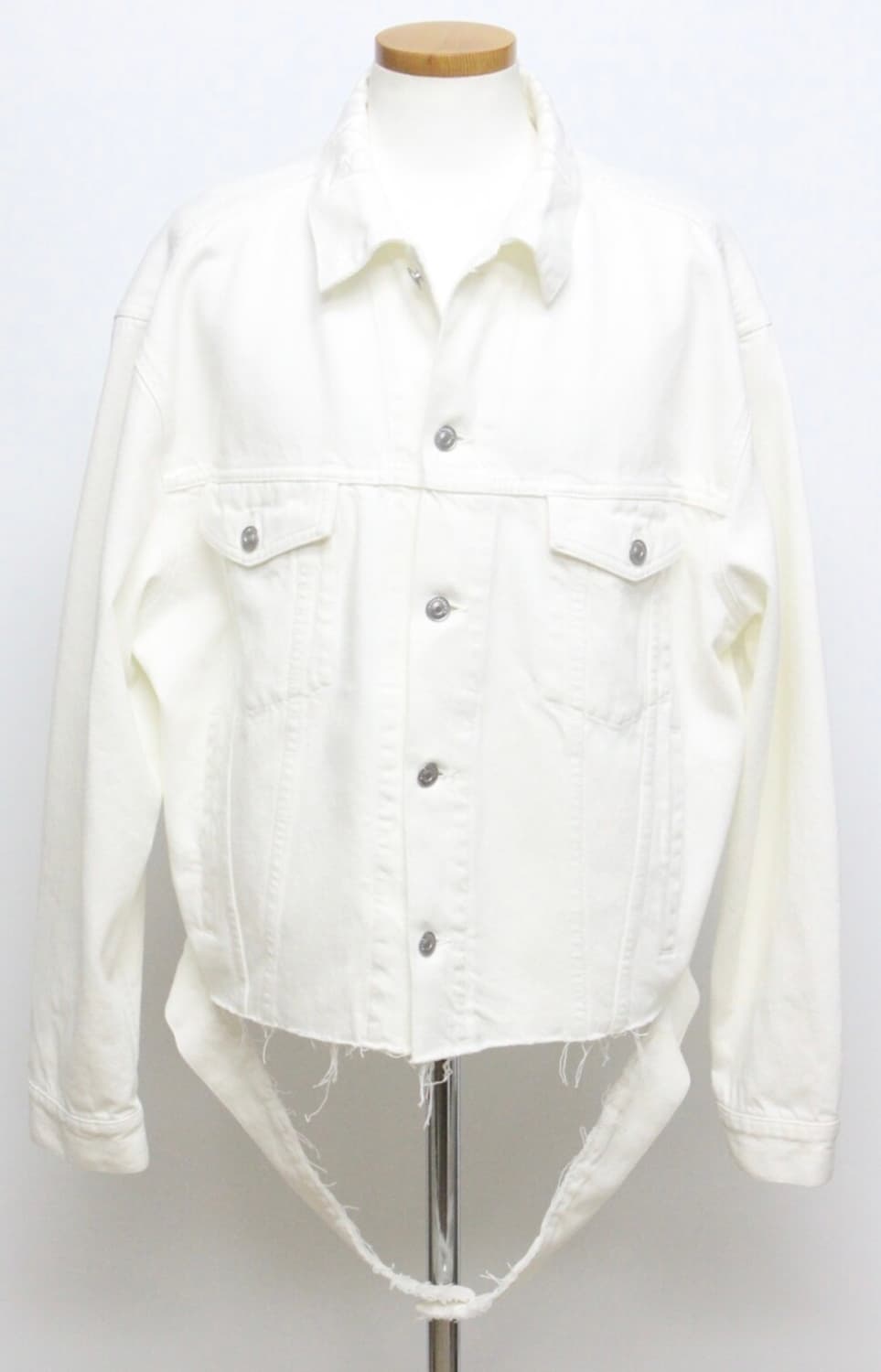 발렌시아가 로고 화이트 데님 자켓 상품이미지1