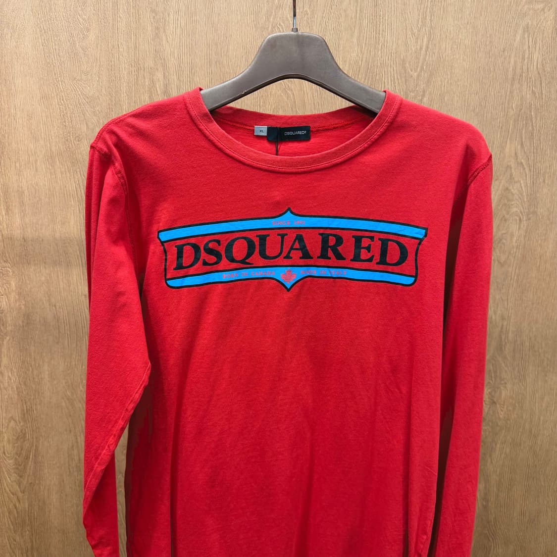 디스퀘어드2 긴팔 티셔츠 레트로 프레임 로고 프린트 그래픽 디테일 레드 상품이미지4