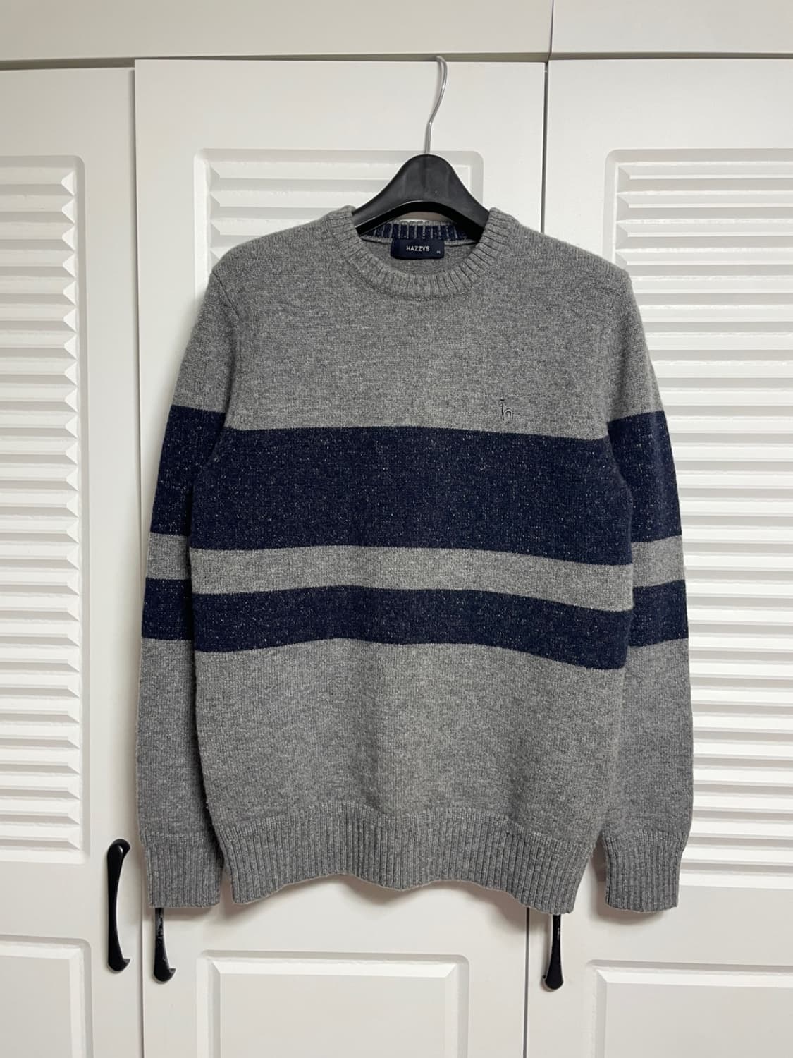 헤지스 니트 티셔츠 상품이미지1