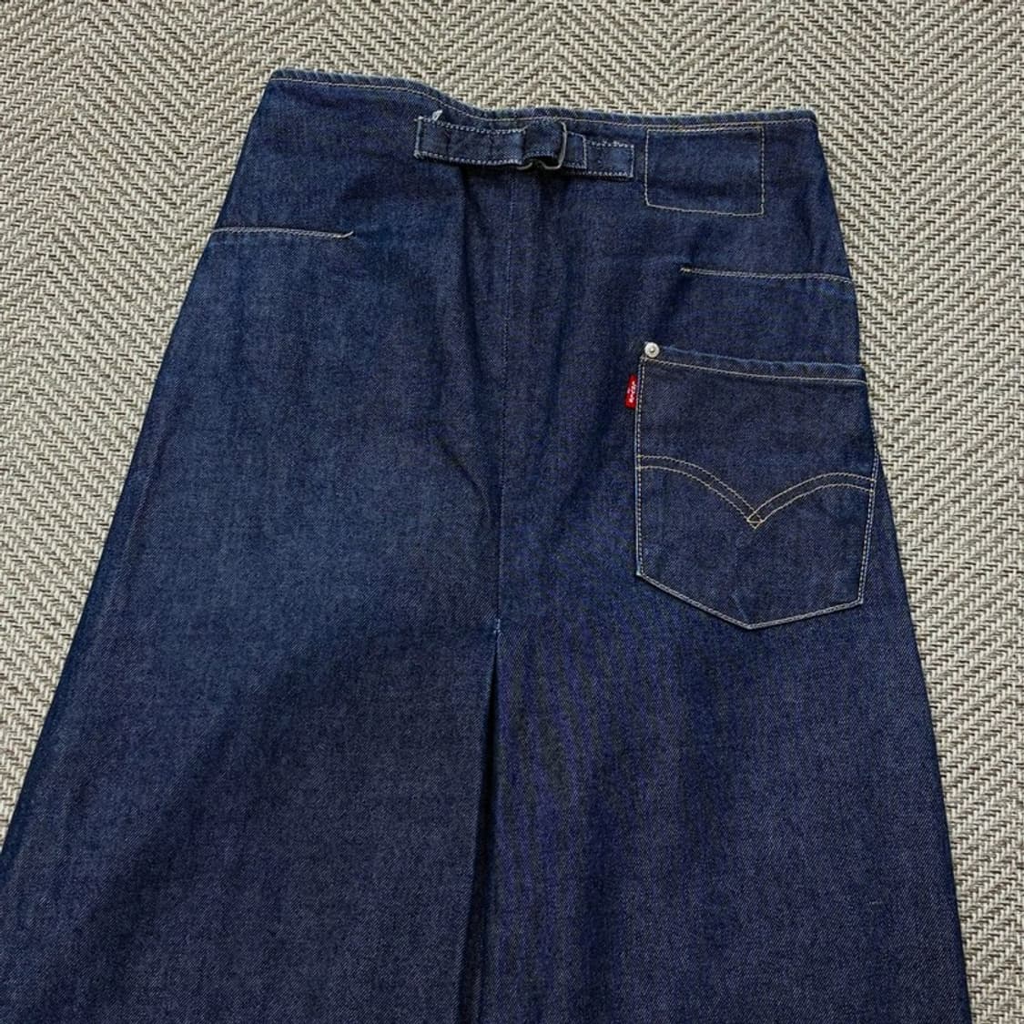 리바이스 엔지니어드 데님 스커트 v2718 상품이미지4