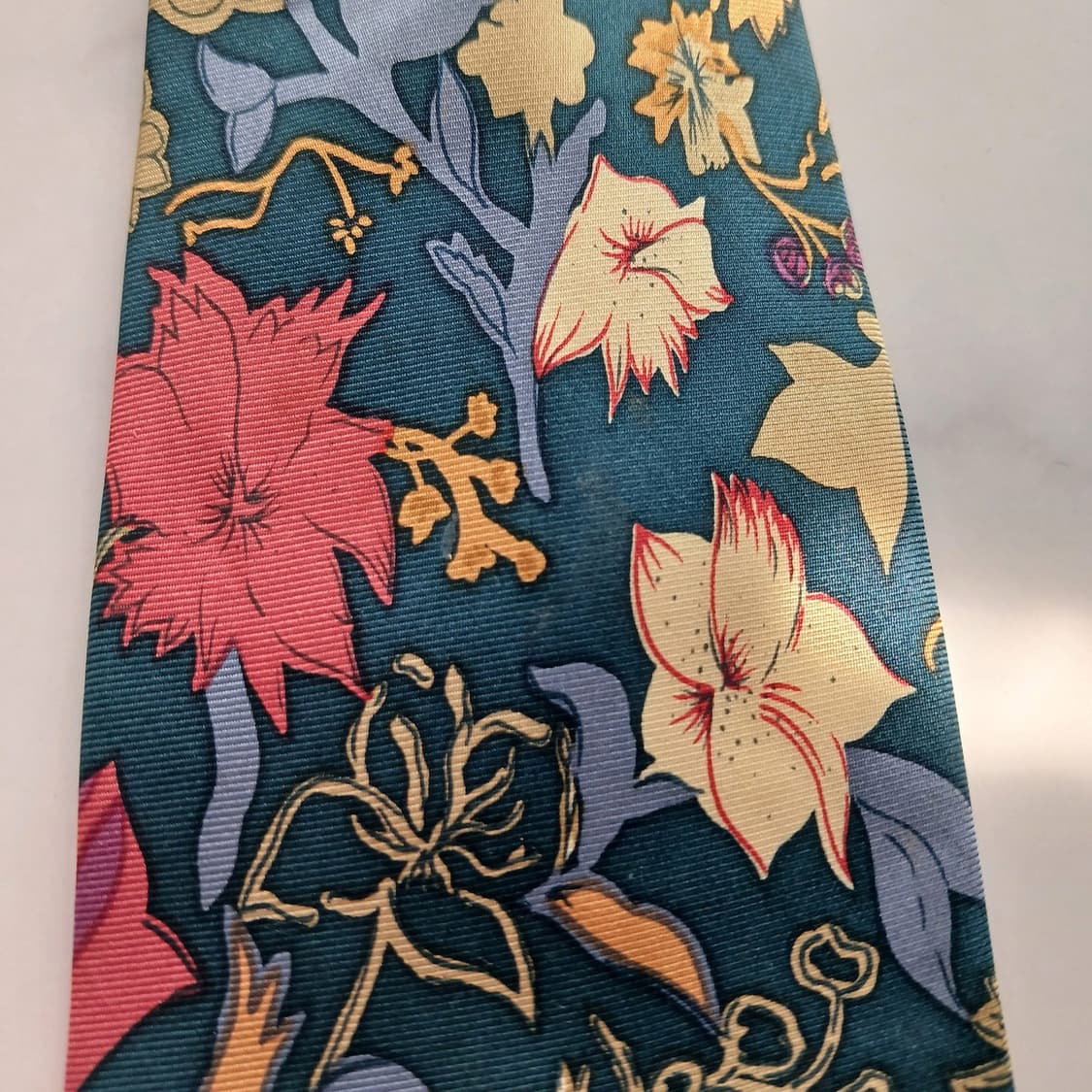 테드라피두스 실크 블루 플로럴 패턴 넥타이 9.4cm B등급 A18499 상품이미지8