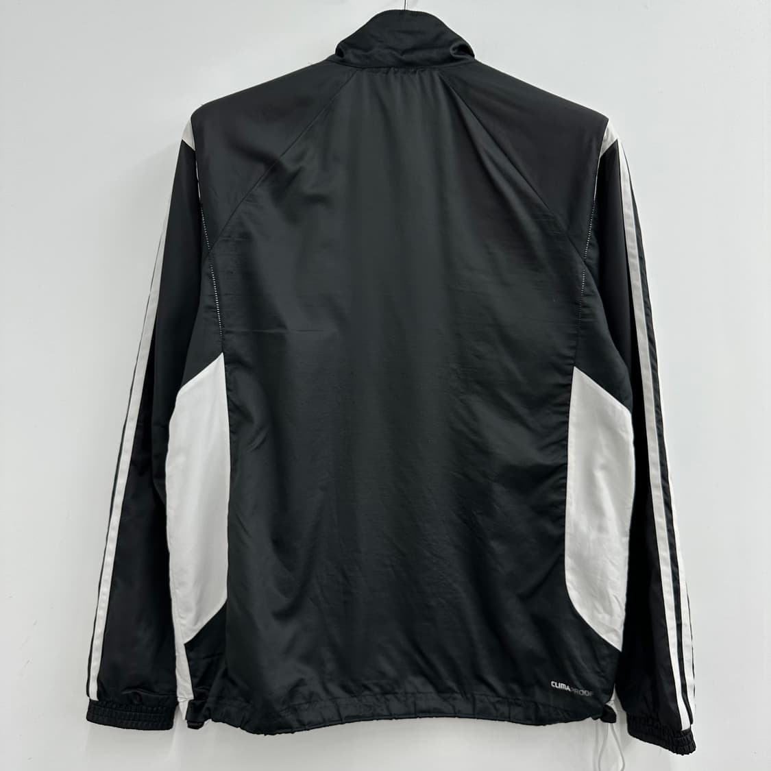 100 아디다스 남자 바람막이 자켓 상품이미지2
