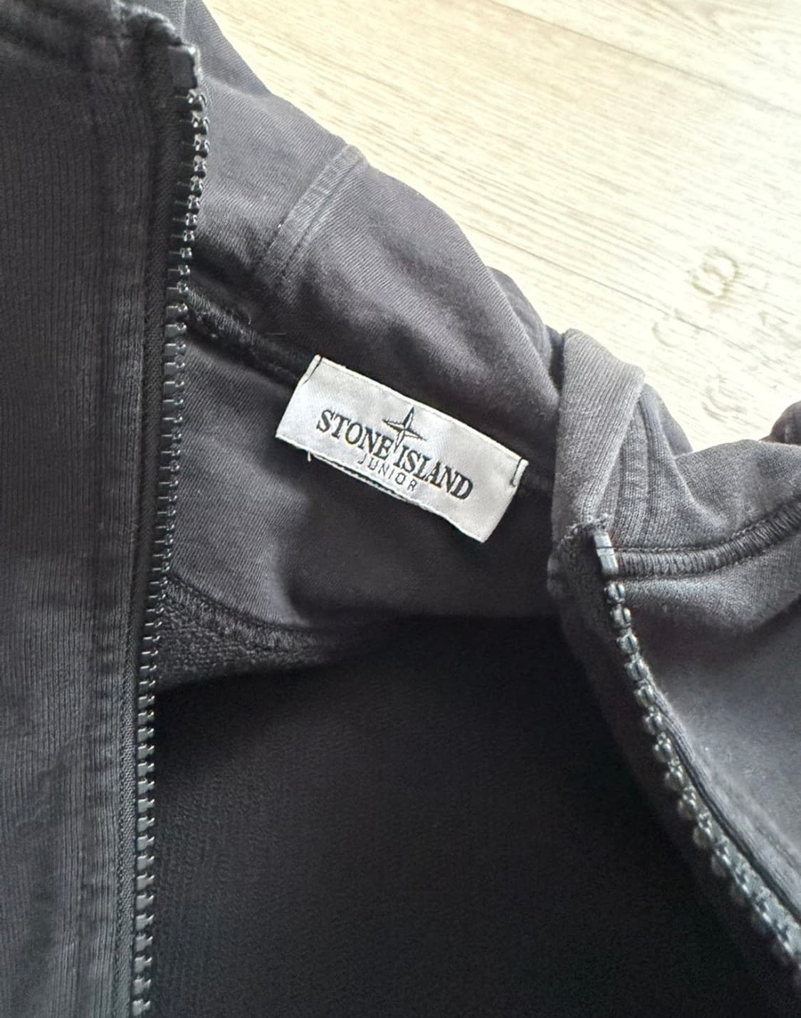 스톤아일랜드 후드집업  상품이미지3