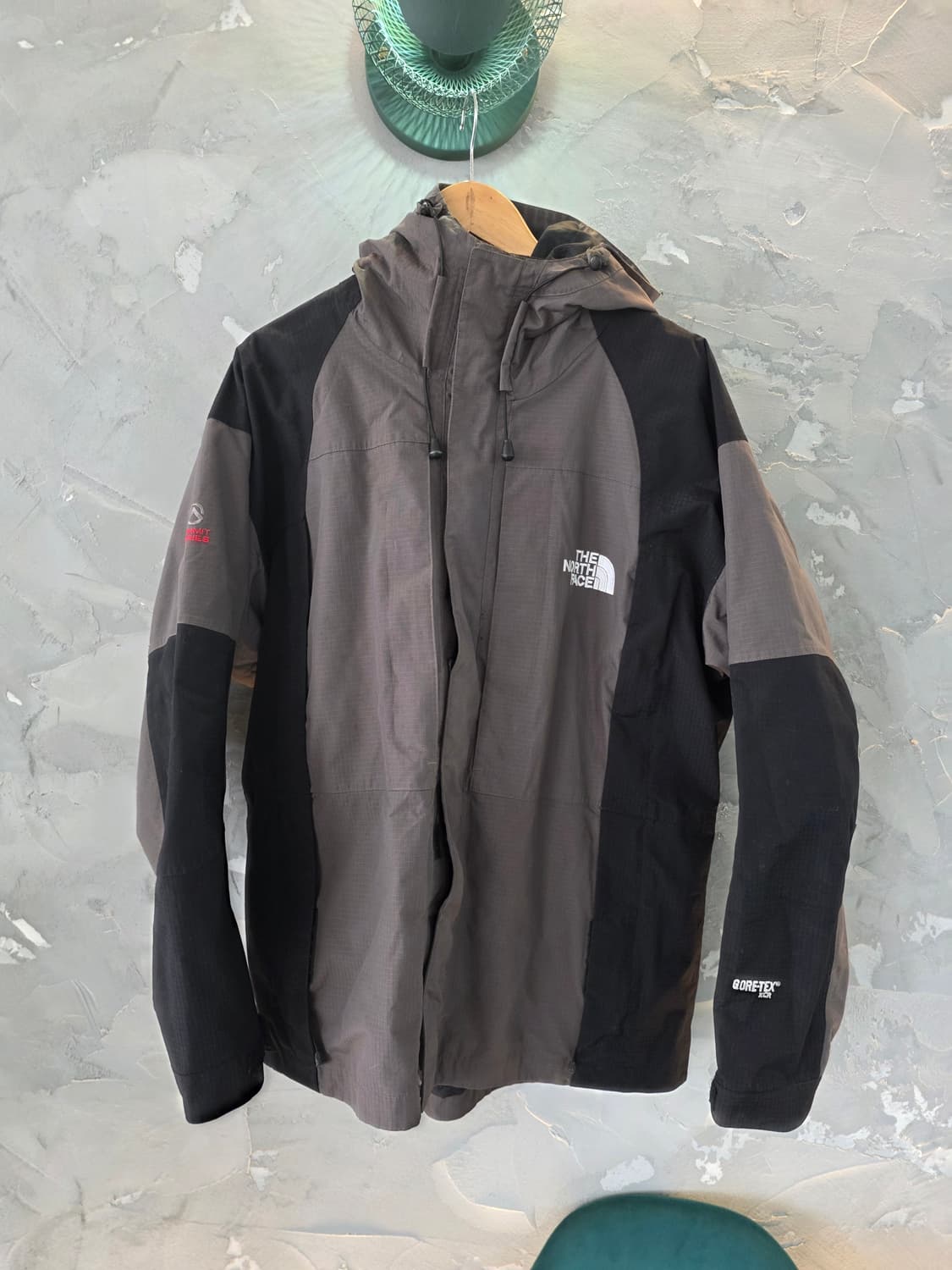 노스페이스 써밋 라인 고어텍스 자켓 110size 상품이미지1