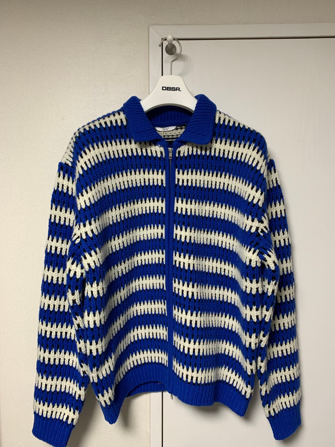 (새상품급처)STU 스트라이프 블루 니트집업 상품이미지2