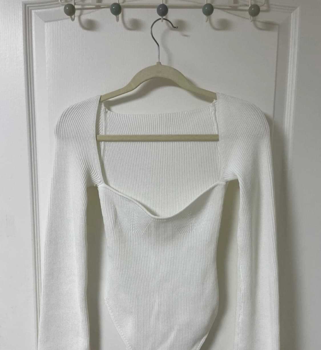 도톰 하트넥 골지 니트 S~M 상품이미지1