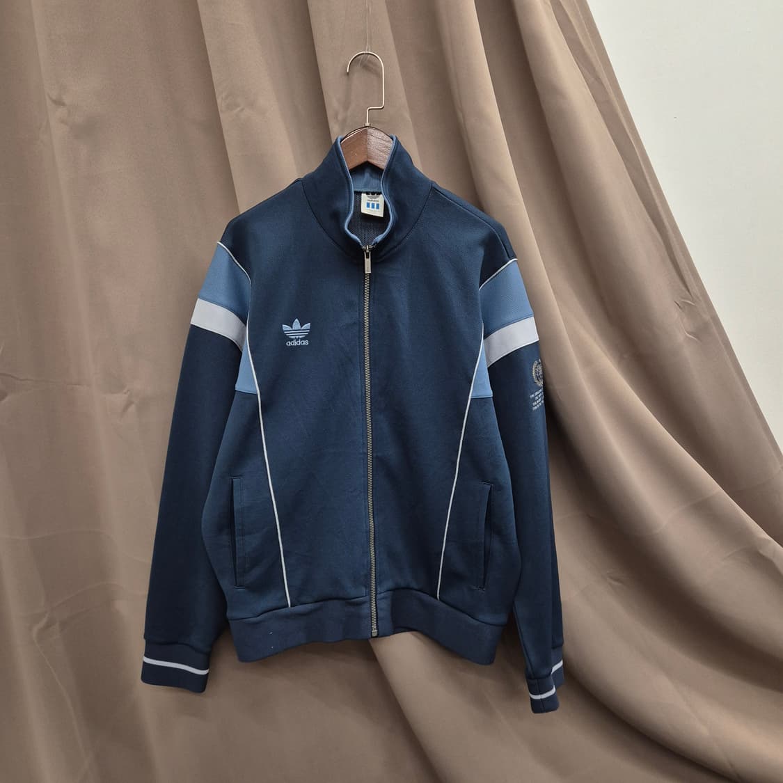 아디다스 데상트 90s 트랙탑 94 상품이미지1