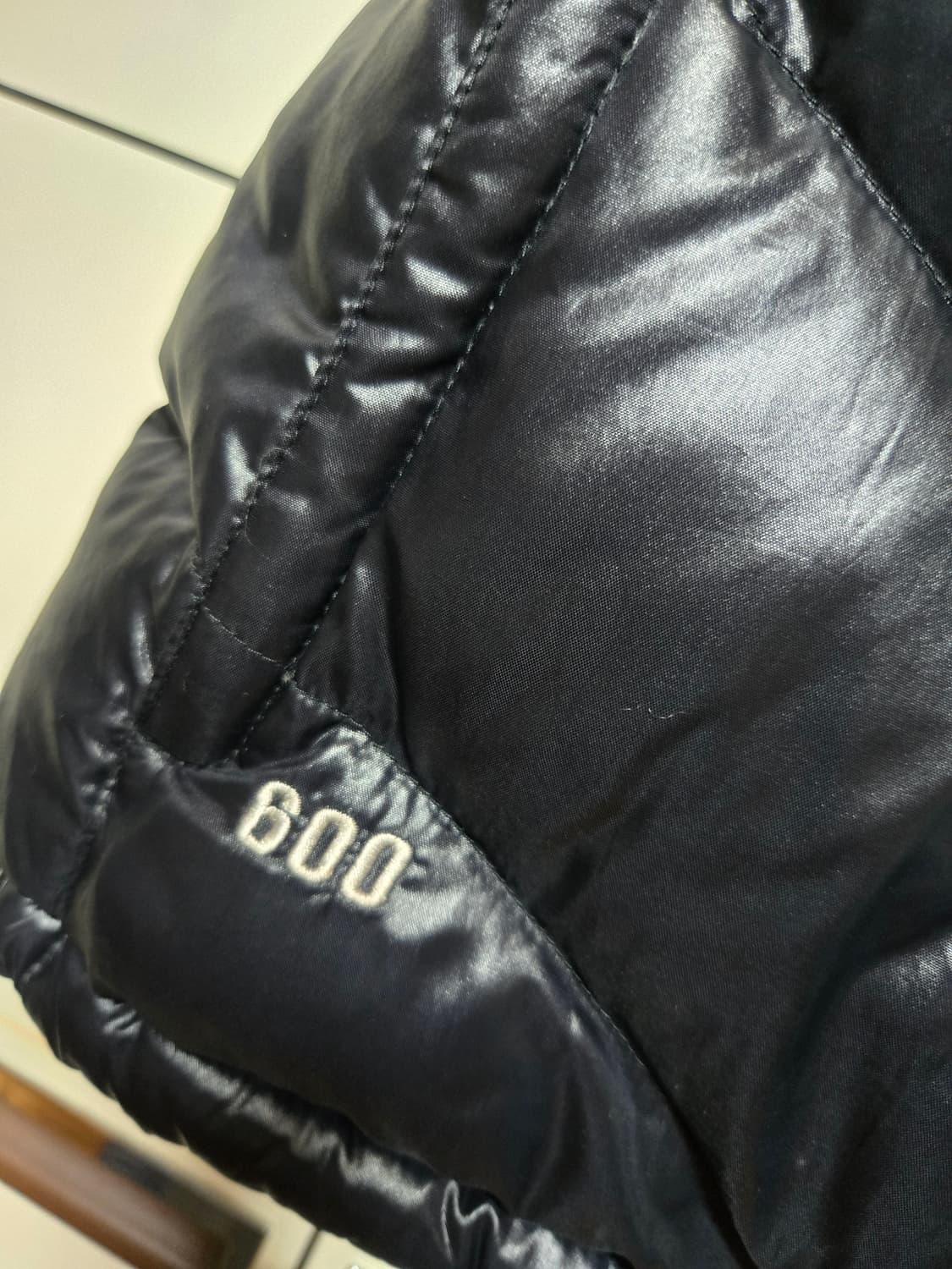 노스페이스 여성 구스다운 경량 조끼패딩 상품이미지3