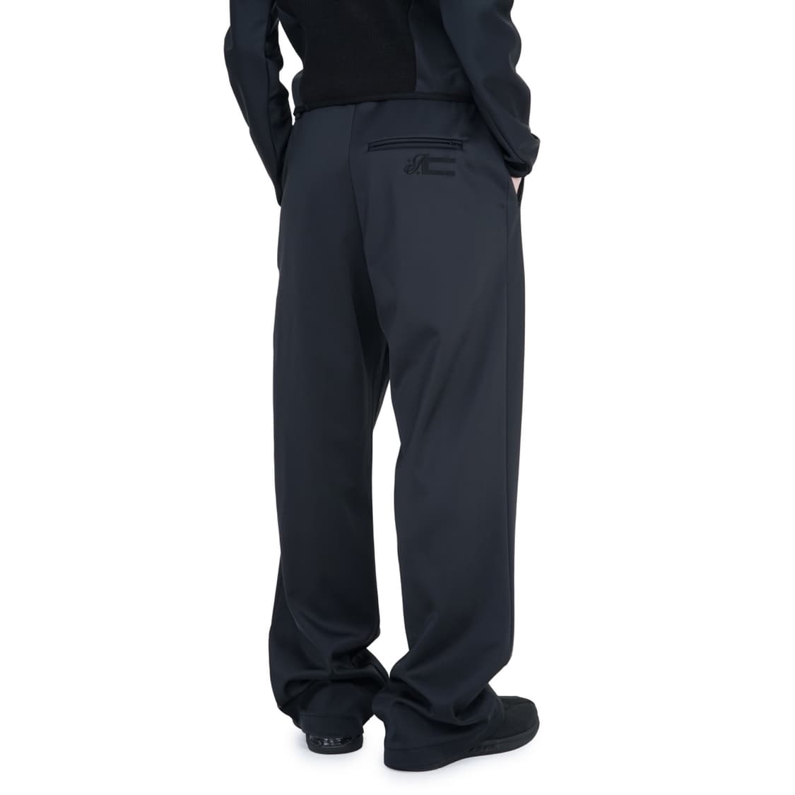 3) AW25 zip trousers 블랙컬러 상품이미지1