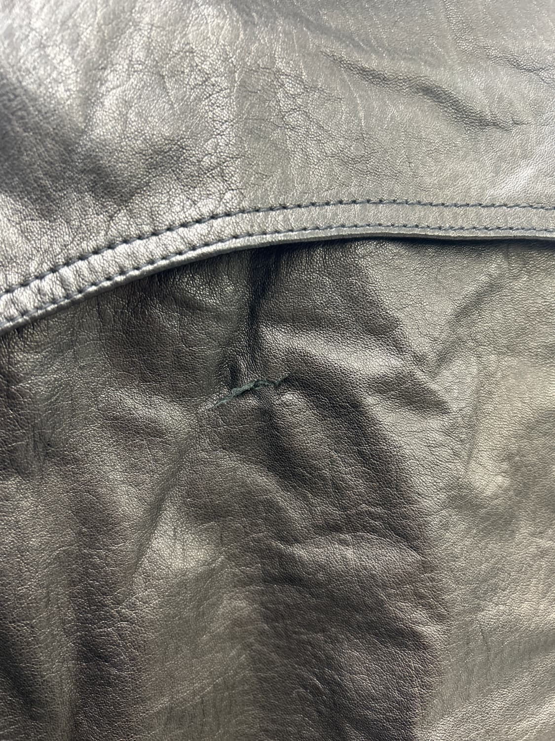 띠어리 풀집업 레더자켓 상품이미지4